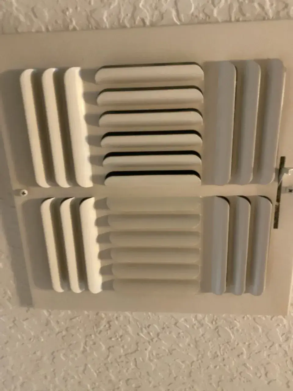 A supply register after cleaning